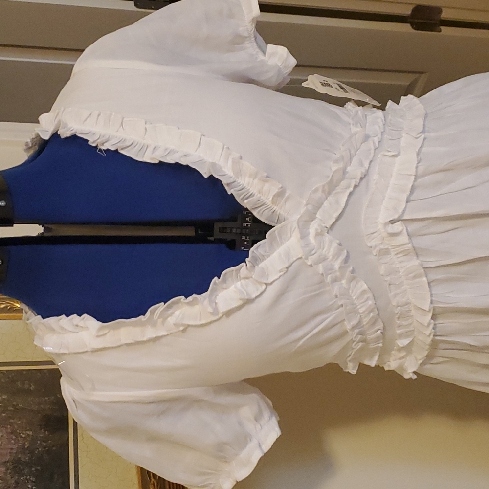 Nwt adorable white summer dress from alter'd state - Picture 3 of 9